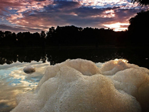 "Polskie lodowce" skompane w ciepłych promieniach wschodzącego słońca.