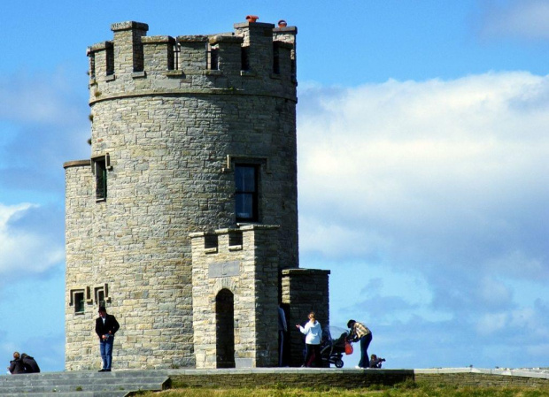 zamek na Klifach Moherowych w Irlandii