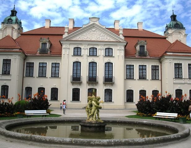 Kozłówka (lubelskie)-pałac