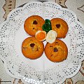 Mufinki z czekoladą .
Przepisy do zdjęć zawartych w albumie można odszukać na forum GarKulinar .
Tu jest link
http://garkulinar.jun.pl/index.php
Zapraszam. #ciastka #mufinki #czeklada #deser #jedzenie #gotwanie #kulinaria #podwieczorek