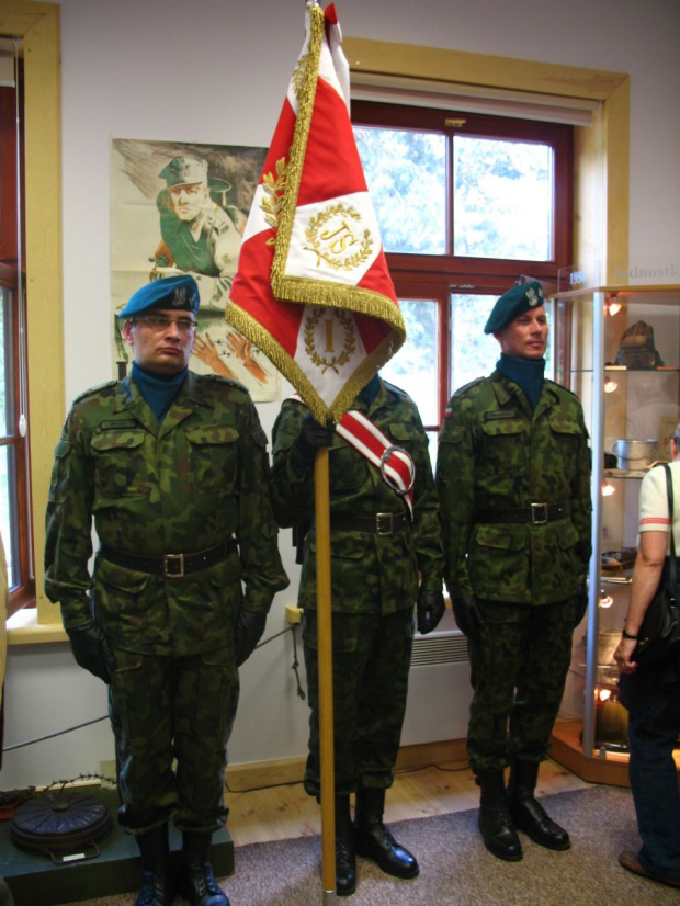 Pożegnanie sztandaru 1 Legionowskiego Batalionu Zaopatrzenia