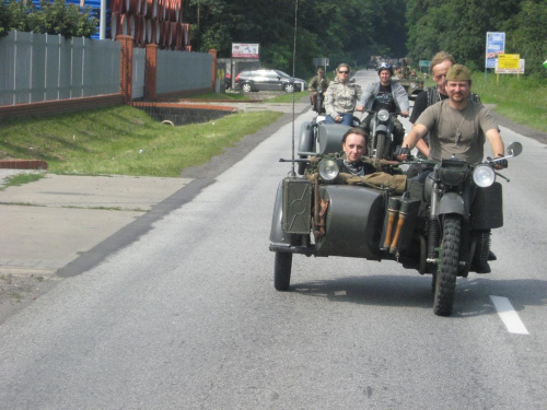 Podrzecze 17-19 VII,
ZLOT GRUP REKONSTRUKCJI HISTORYCZNEJ I HISTORYCZNYCH POJAZDÓW WOJSKOWYCH