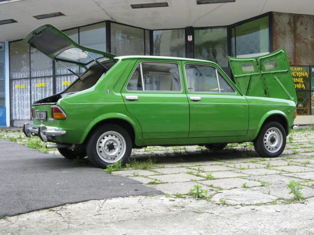 zastava 1100