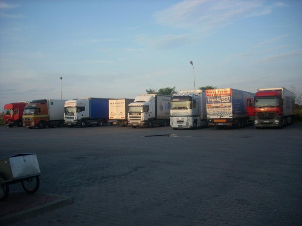 #parking #ciężarówki #CiągnikiSiodłowe