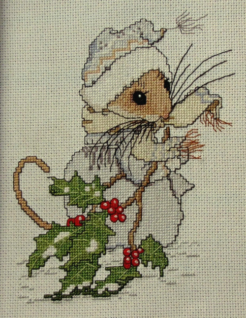 Wzór powstał na podstawie ilustracji Priscilli Hillman do książki autorskiej "A Marry-Mouse Christmas ABC" #HaftKrzyżykowy #rękodzieło