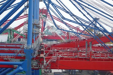 Istna pajęczyna #konstrukcje #suwnice #dźwigi #mechanika