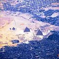 Piramidy z lotu ptaka... #Egipt #lot #piramidy #pustynia #widok