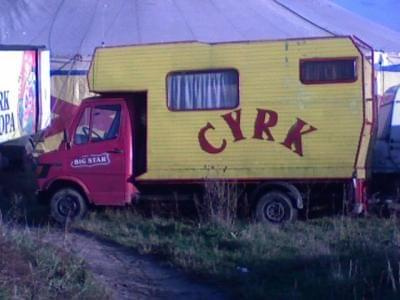 Cyrk Arlekin-sezon objazdowy 2007. Zapraszamy na www.portalcyrkowy.ubf.pl #cyrk #arlerkin #kmc #rozrywka #radom #portalcyrkowy #portal #cyrkowy #klaun #clown