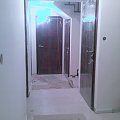 W domu pojawiły się drzwi wewnętrzne (pełne np. do garażu, z dwoma szybkami do łazienki, z 6 szybkami do pokojów) - październik 2010