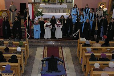 Żywy w naszej pamięci - ks. Jerzy Popiełuszko w rocznicę męczeńskiej śmierci. Montaż słowno - muzyczny w wykonaniu młodzież z Parafii Najświętszego Serca Jezusowego w Koźle w dniu 18-11-2007r #ksiądz #Jerzy #sylwester #kolno #gmina