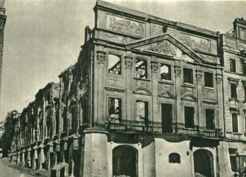 Poznań_Pałac Działyńskich 1945 r.