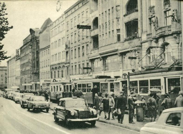 Poznań_Fragment placu Wolności dniem...