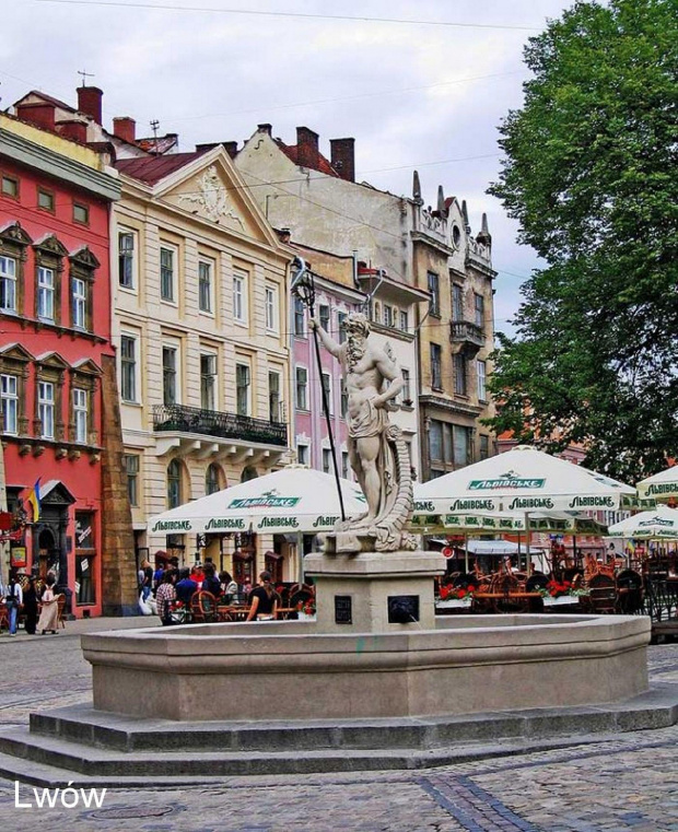 Lwów - Stare Miasto.
Rynek.