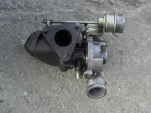 Zregenerowana turbosprężarka #w201 #vito #om601 #turbo #diesel #kkk #k03 #regeneracja