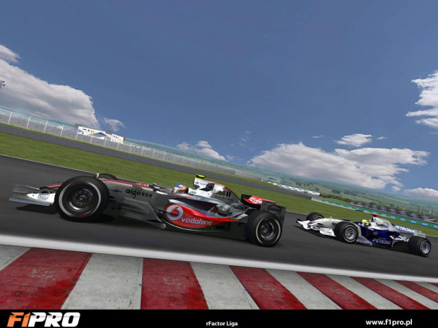 www.f1pro.pl #formula1 #liga #rfactor #simracing #porsche #bolid #sciganie #szybkosc