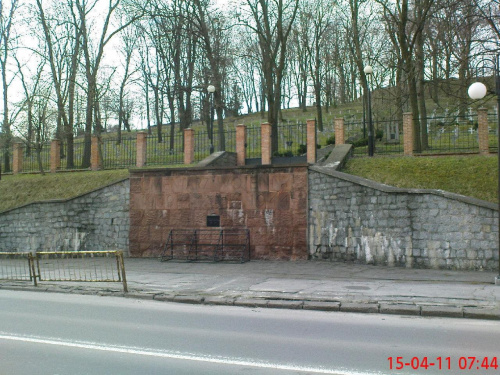 Cmentarz Wojenny 1939-1944 ul.1 Pułku Szwoleżerów w Chełmie #Cmentarze