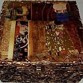 Skrzynka , szkatułka z 4 przegródkami, zdobiona motywami obrazów Gustava klimta